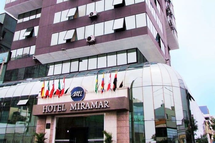 front 2 hotel miramar